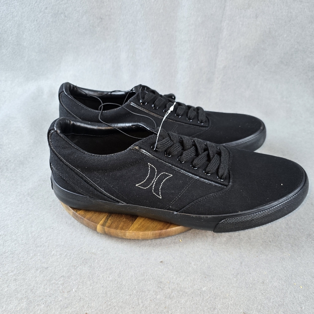 Men's Sz 12 **New** Hurley Black Lace Sneakers - Picture 3 of 9